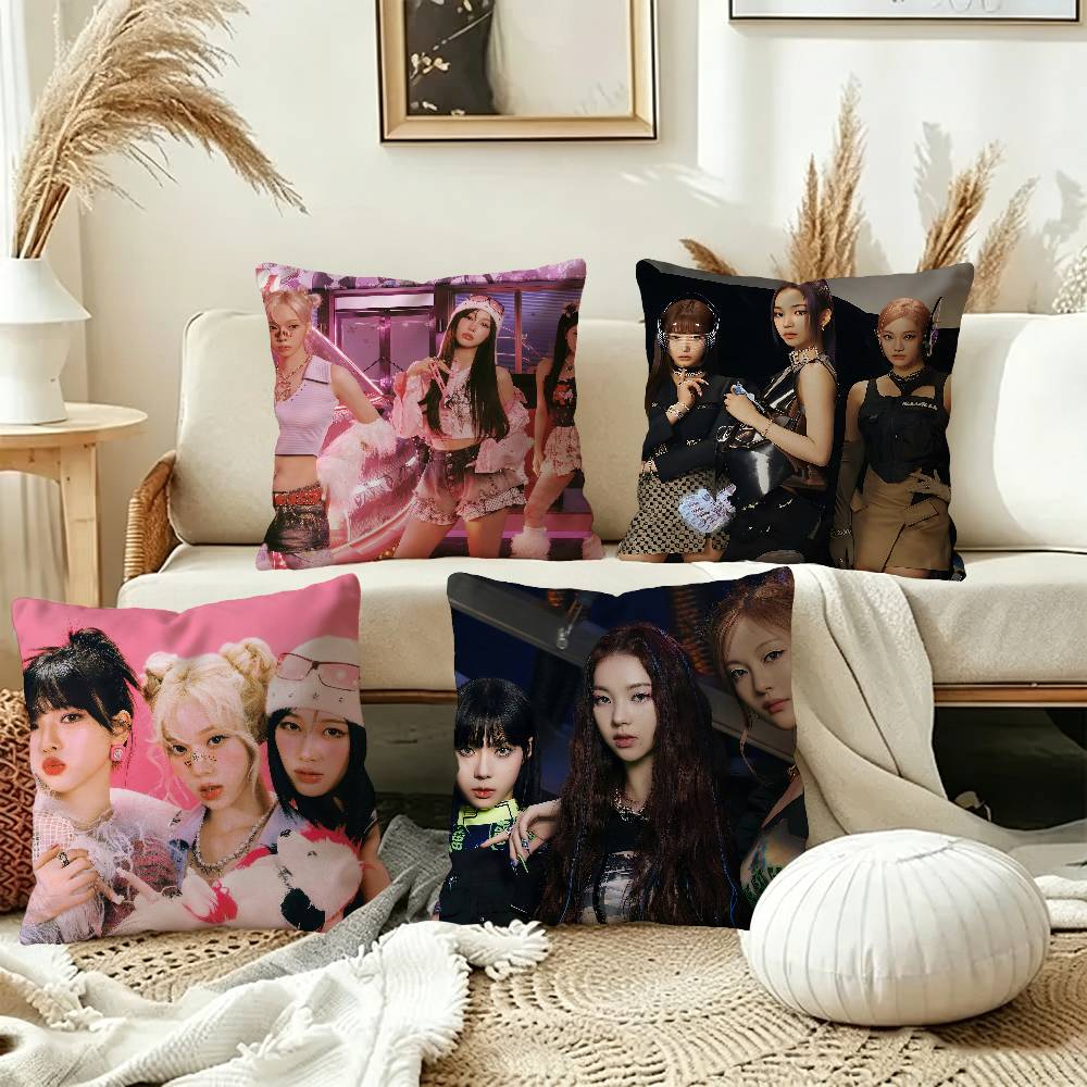 Home Textiles Group - Kpop Group A-Aespas Pillowcase toon Gift
