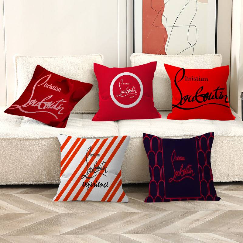 Luxury C-ChristianES L-Loubout - Luxury Home Textiles Usa recension och pris